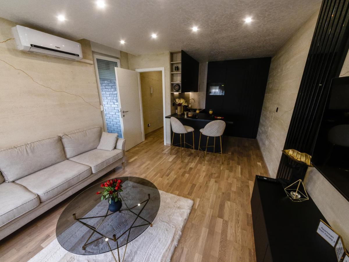 דירות ווקובאר Apartman Stari Toranj II מראה חיצוני תמונה